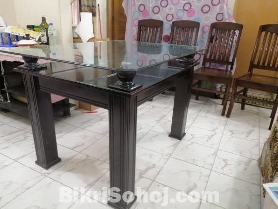 Dining Table With 4 Chairs for Small Family